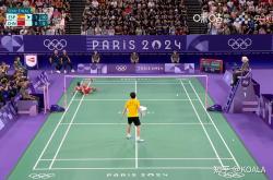 开云体育入口-巴黎举行羽毛球比赛，勇士表现关键