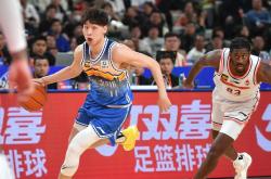 开云体育中国-新疆队在场上斗志昂扬，一举击败对手的简单介绍